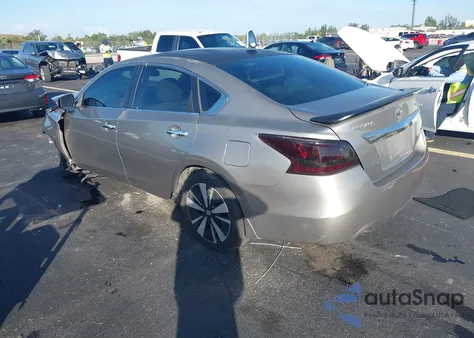 2013 Nissan Altima 3.5 Sv from USA, damaged, VIN 1N4BL3AP2DN467268